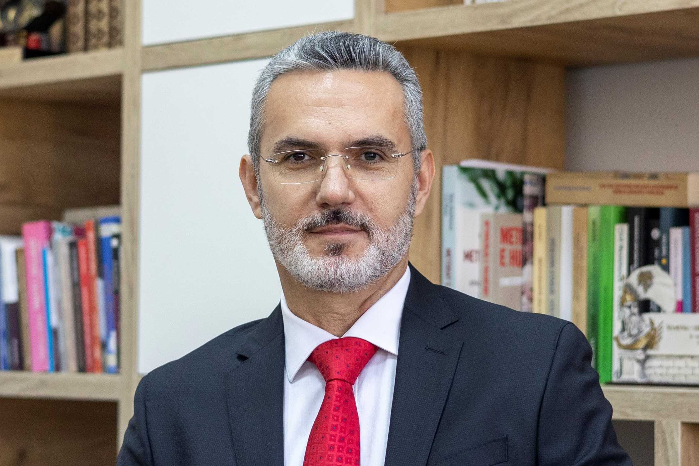 Bujar Dugolli