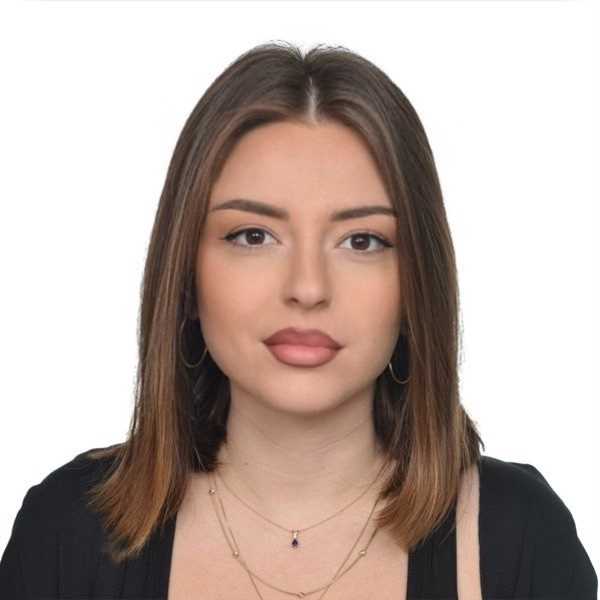 Erëza Abdullahu