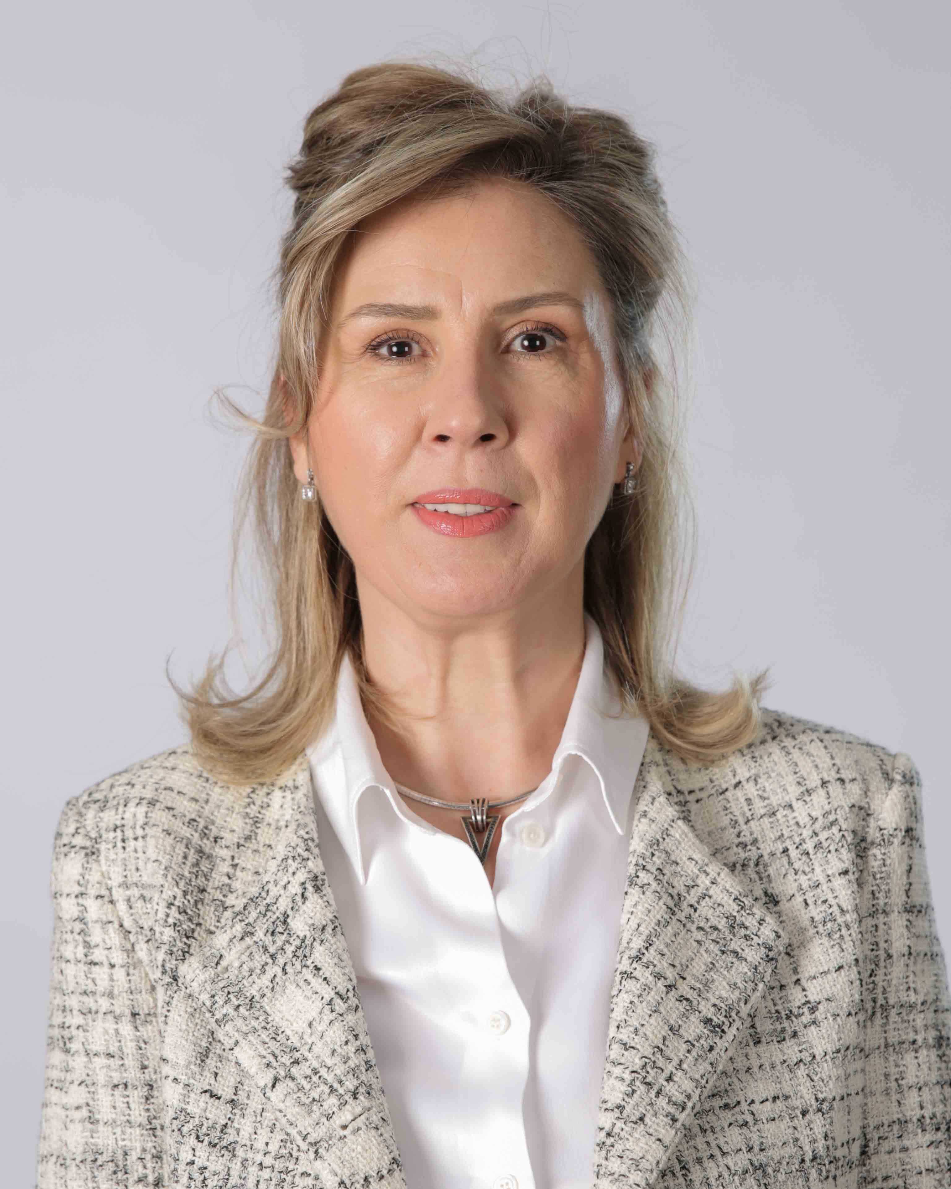 Majlinda  Daci-Ajvazi
